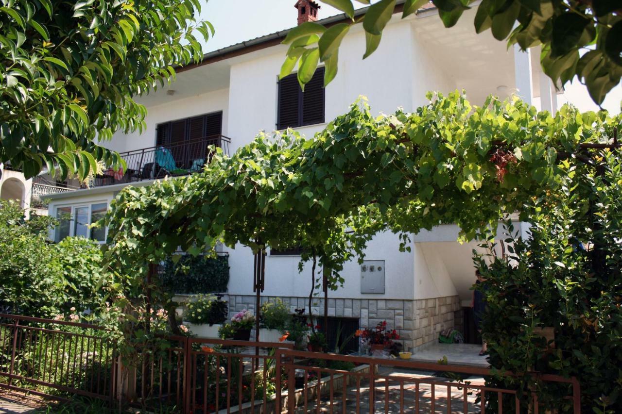 Apartment Vera Umag Luaran gambar