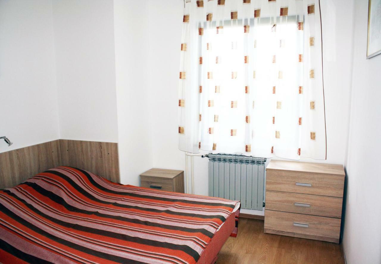 Apartment Vera Umag Luaran gambar