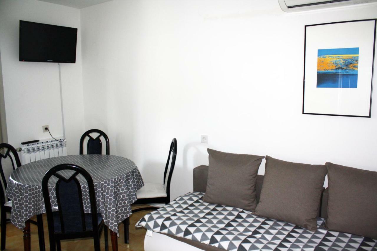 Apartment Vera Umag Luaran gambar