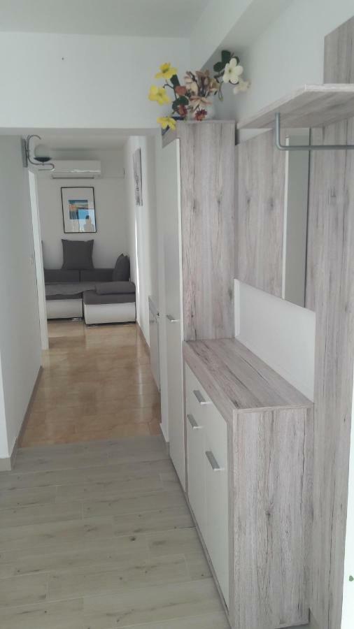 Apartment Vera Umag Luaran gambar