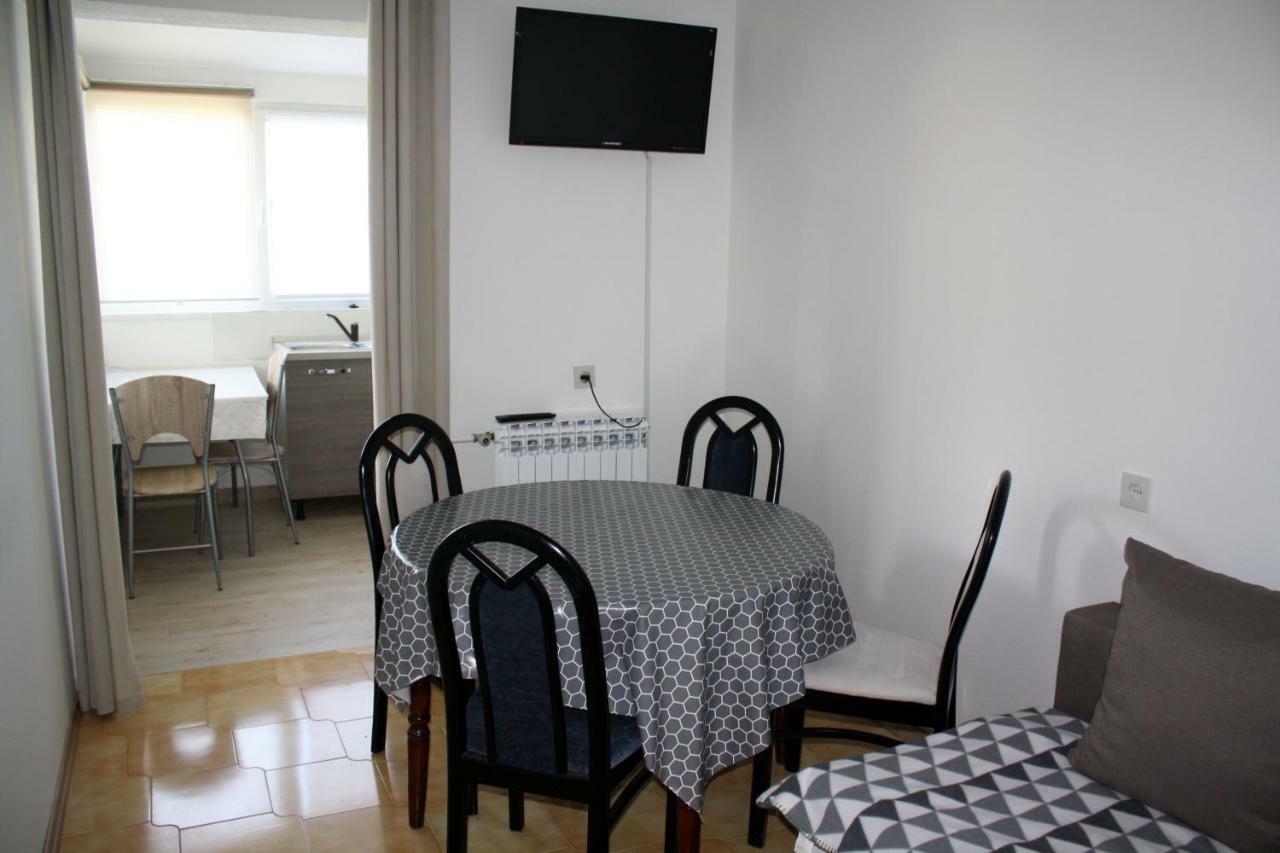 Apartment Vera Umag Luaran gambar